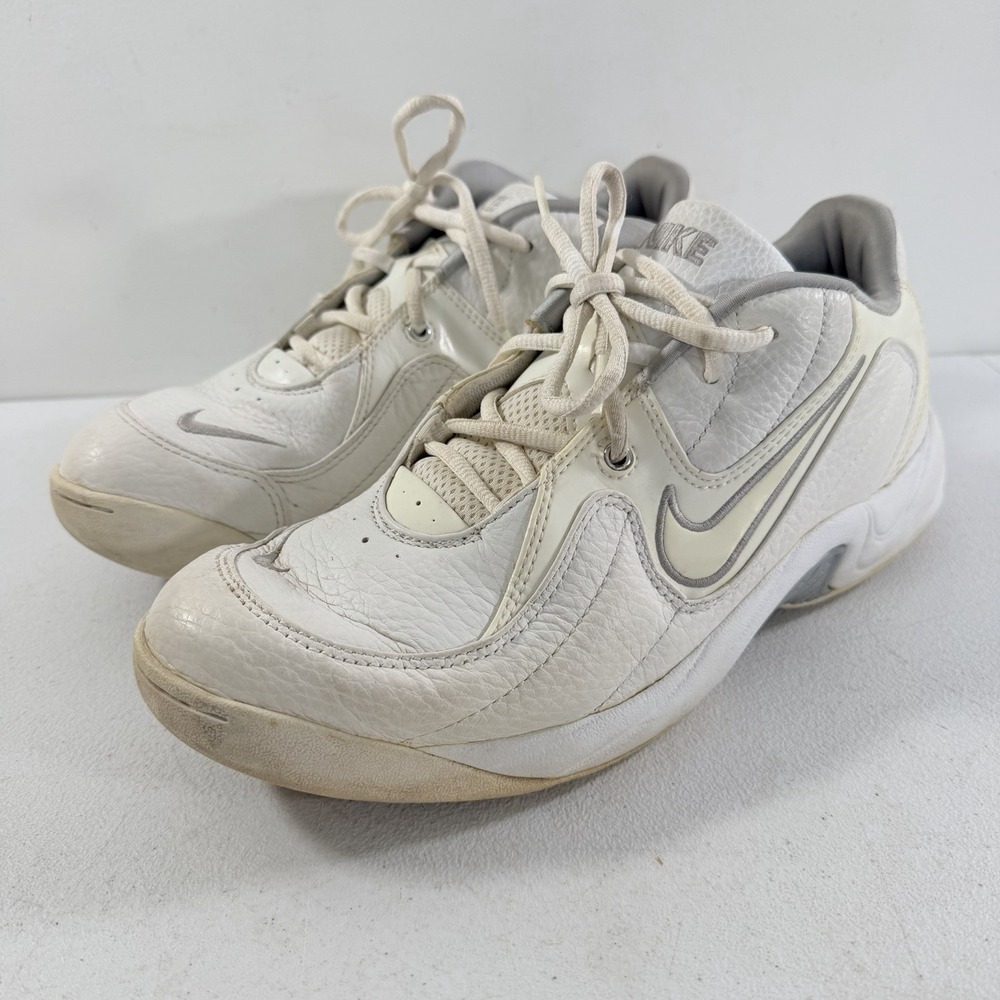 Vintage 2003 Nike Triple White Leather Men's Cross Training Shoes‎ Size 11